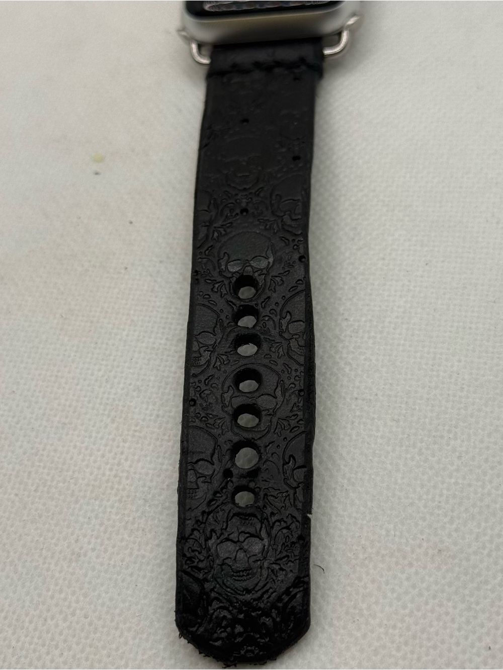 Handmade Leather Apple Watch Band - Picture 5 of 10